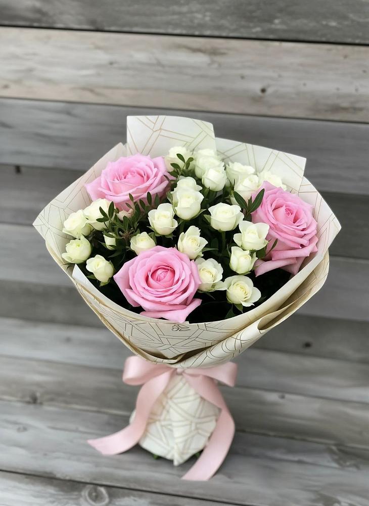 Букет цветов из: Розы в Белице