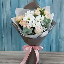 Букет цветов из:  Хризантемы и Розы в Белице