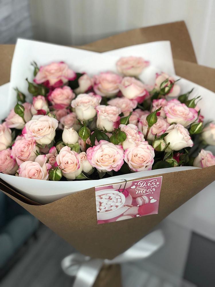 Букет цветов из: Розы в Белице