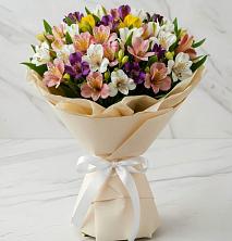 Букет цветов из:  Альстромерии в Белице