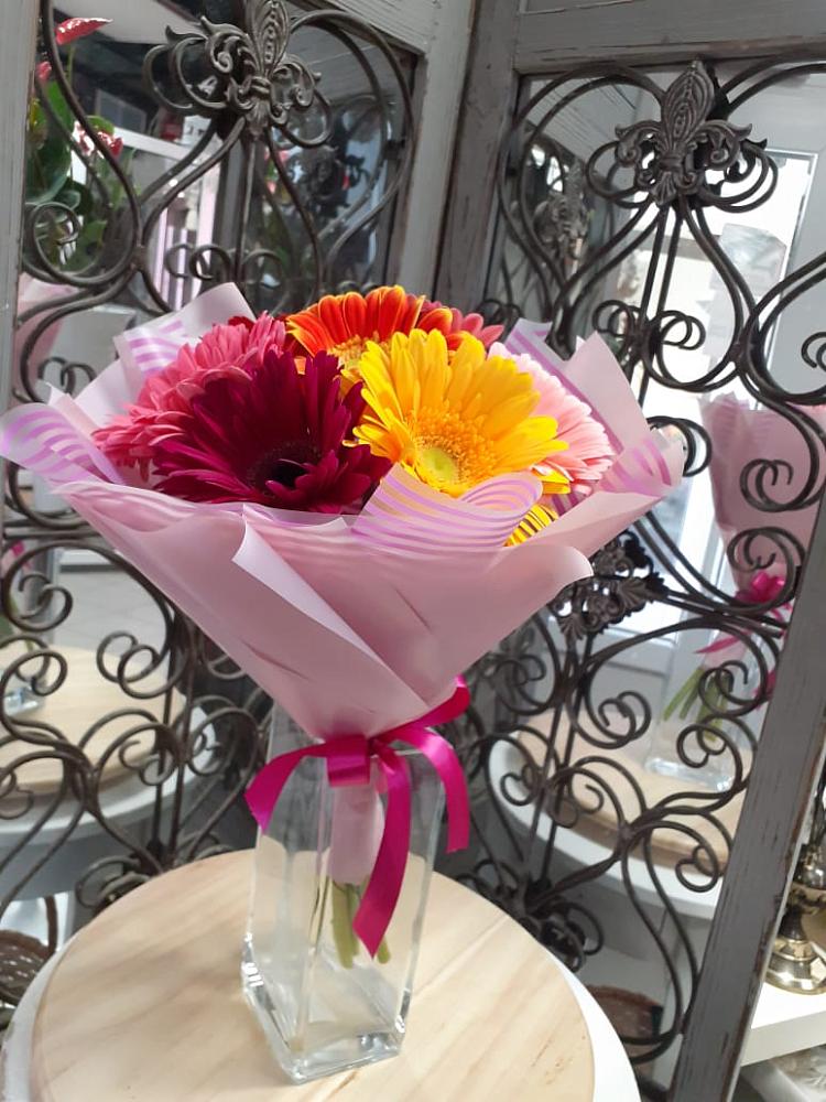 Букет цветов из: Герберы в Белице