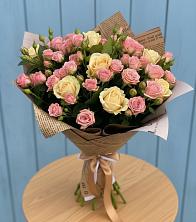Букет цветов из:  Розы в Белице